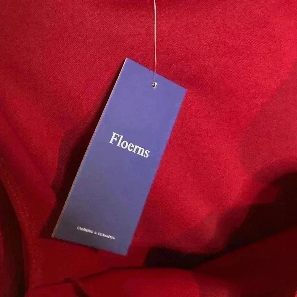 Floerns red dressy top NWT‎